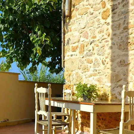 Kamara Stone House *